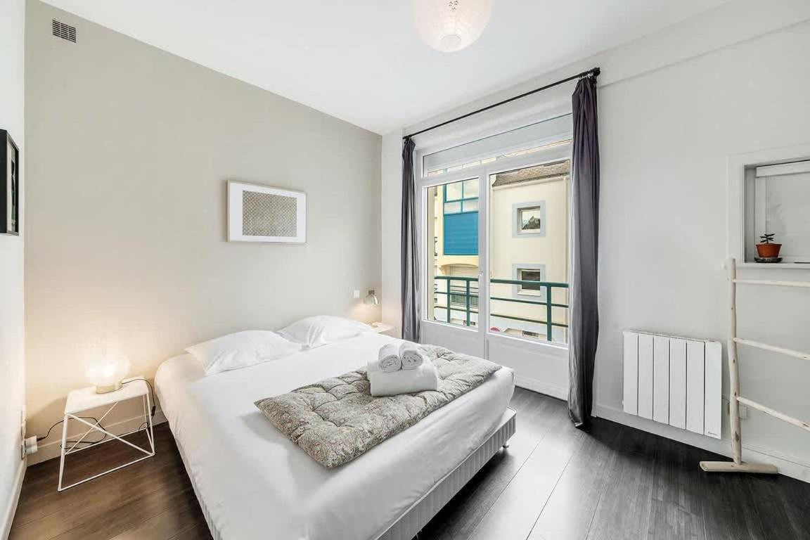 Le Calypso -proche Du Centre - Terrasse Et Parking Apartment