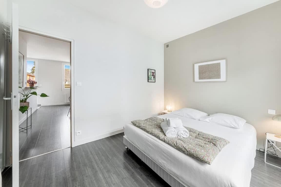 Apartment Le Calypso -proche Du Centre - Terrasse Et Parking *